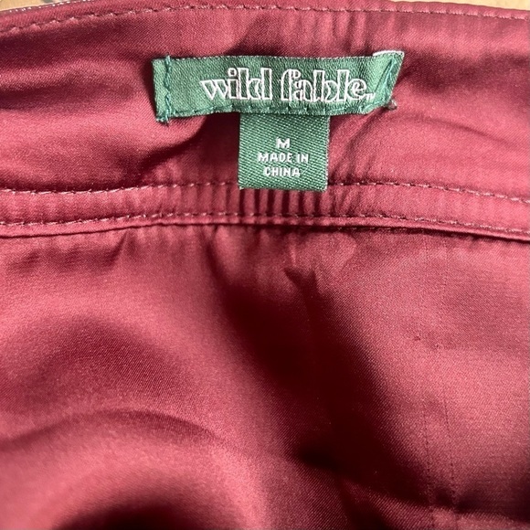 Wild fable Faux patent Leather zip front mini skirt grunge punk vegan Maroon M - Picture 3 of 5